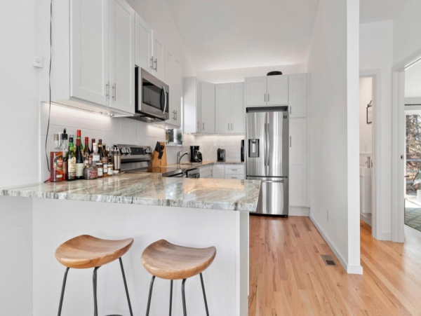 luxury Four_Bedroom Home in Southamptons - Perfect for Families